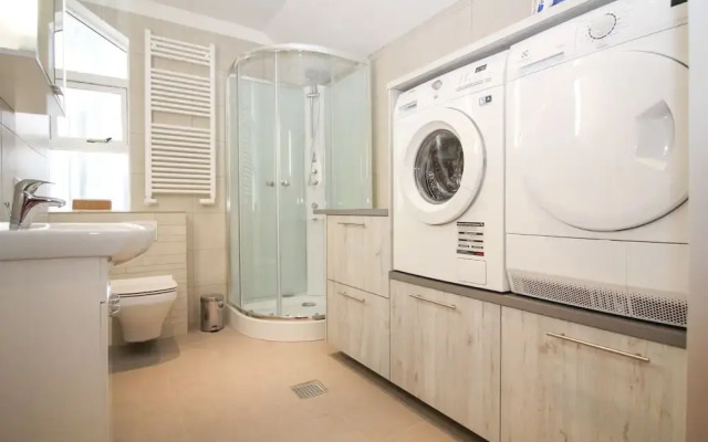 Thorsplan Luxury Apartment