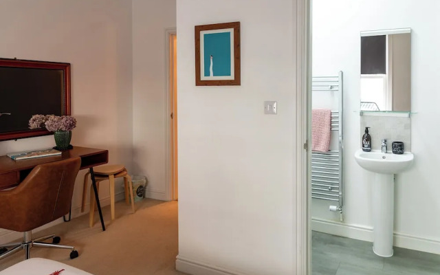 Seadream - Seadream Scarborough Limited