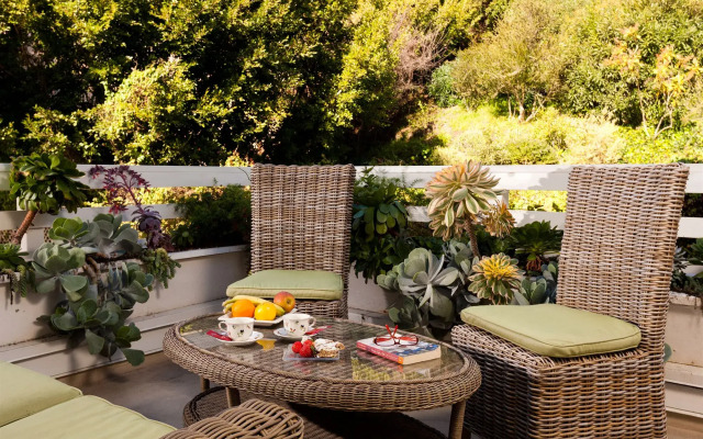 Channel Road Inn, A Four Sisters Inn