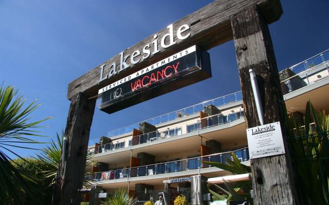 Lakeside Apartments