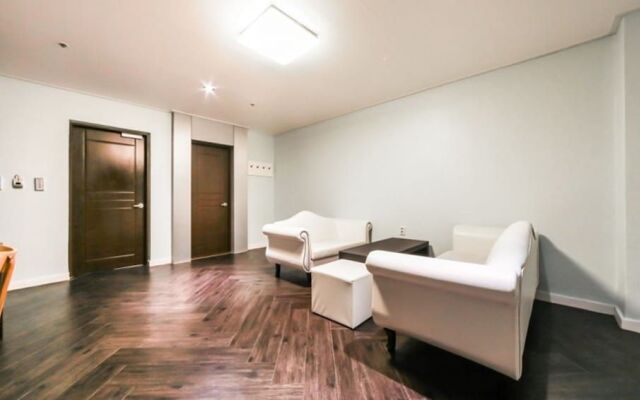 In the Business Hotel