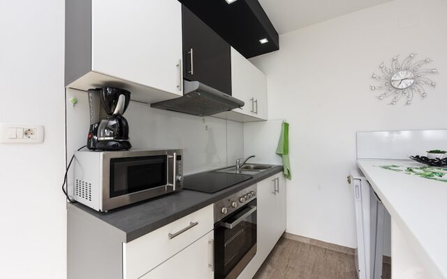 Holiday Apartments Yes Peace