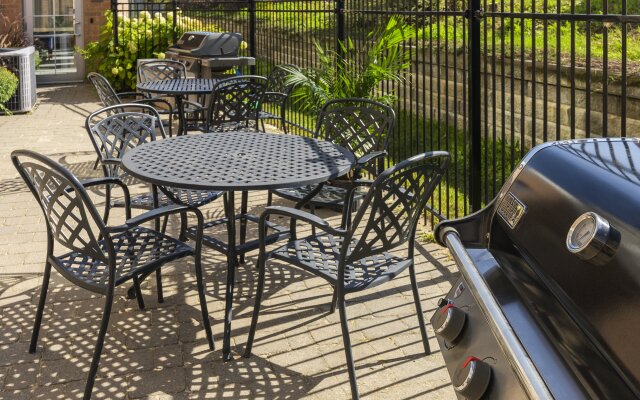 Holiday Inn Express & Suites North Bay by IHG