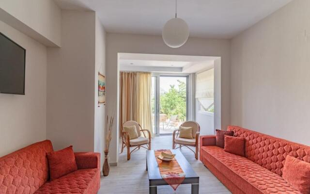 The Holiday House 1