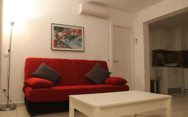 Absolute Apartment