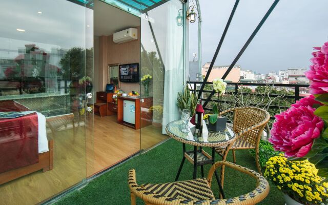 Hanoi Lotus Boutique Hotel
