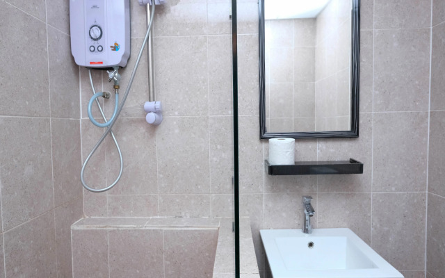 OYO 768 Fajar Baru Boutique Hotel