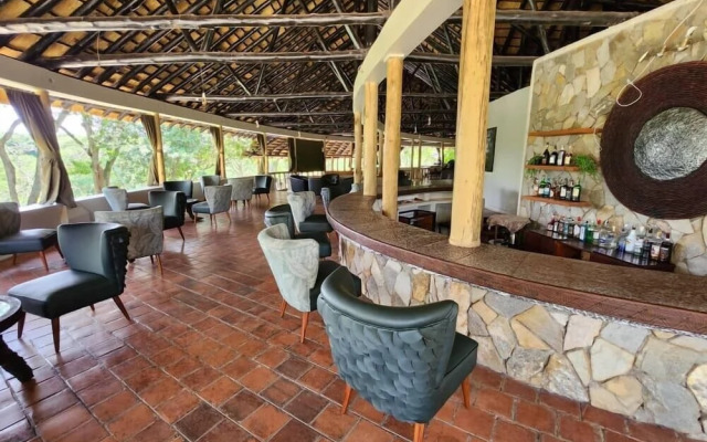 Sambiya River Lodge
