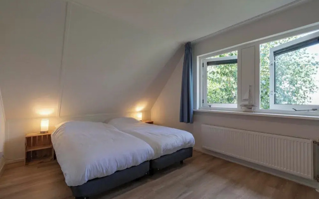 Beachside Villa With Garden