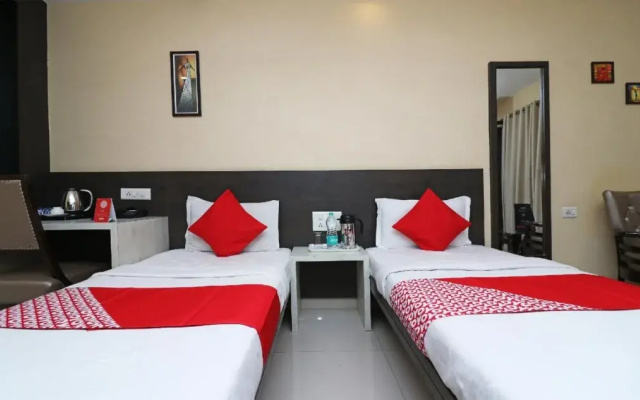 Hotel Lotus By OYO Rooms