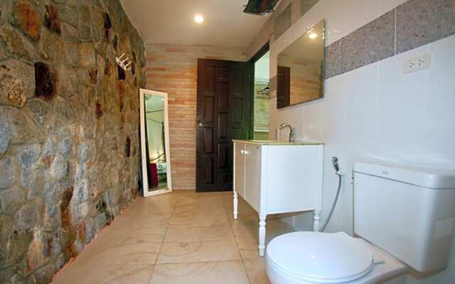 Sunshine Guesthouse and Diving School Room Nr 4