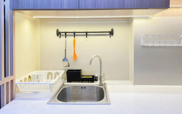 Good And Cozy Stay Studio Daan Mogot City Apartment