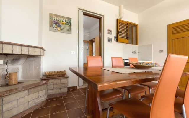 2727 Villetta Chiara Blu Piano Terra by Barbarhouse