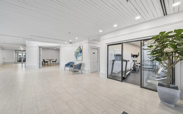Beachside Two 4271 Flr 7
