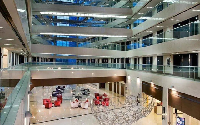 Crowne Plaza Shanghai Xiayang Lake by IHG