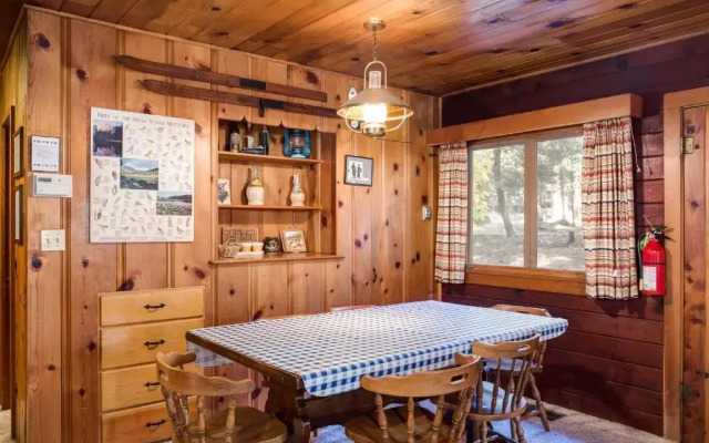 53 Creekside Cabin