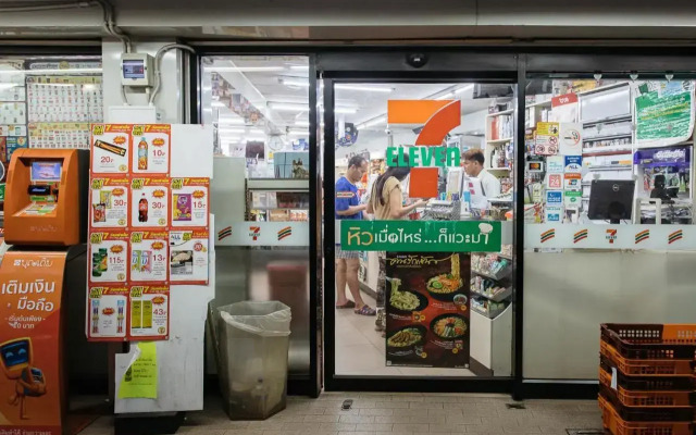 B2 Large + Comfort full kitchen near MRT Bangson
