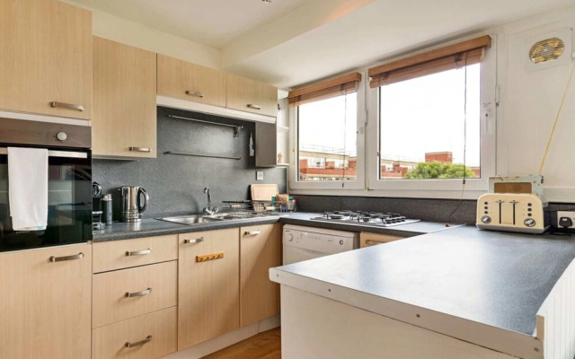 Stunning 1 Bedroom Apartment in Battersea