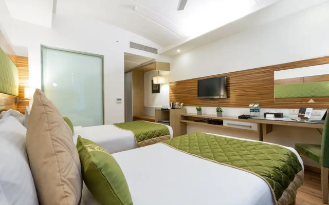 Emblem Hotel Sector 14 Gurgaon