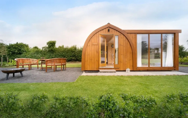 Orchard Glamping - Apartment Pod - Blossom