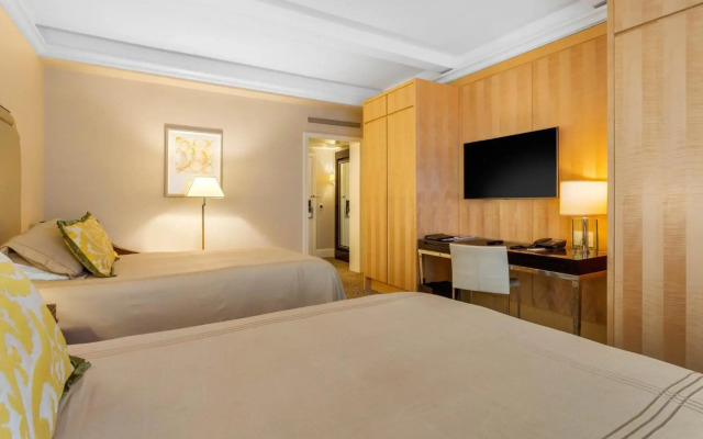 Omni Berkshire Place