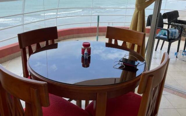 Apartamento en Atacames con vista al mar