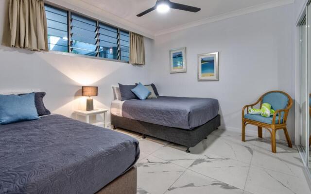 Frangipani Beachfront Lodge F5 on Hamilton Island by HamoRent
