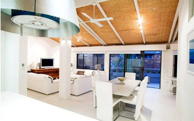 Nautilus Beachfront Villas & Spa