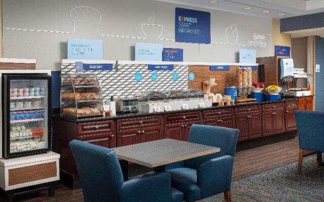 Holiday Inn Express Uvalde