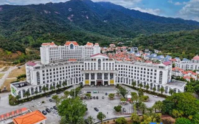 Luofushan Jiabaotian International Hotspring Resort – Outside – Huizhou