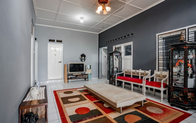 SUPER OYO Gandaria Guest House Near Masjid Raya Sumatera Barat