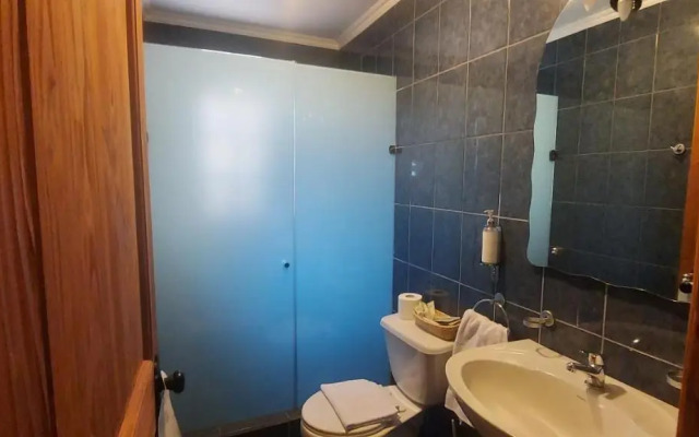 Patagonia Baker Lodge