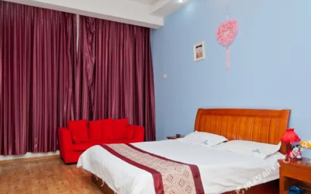 Ouber Theme Hotel (Zibo Crystal Street Shandong University of Technology)