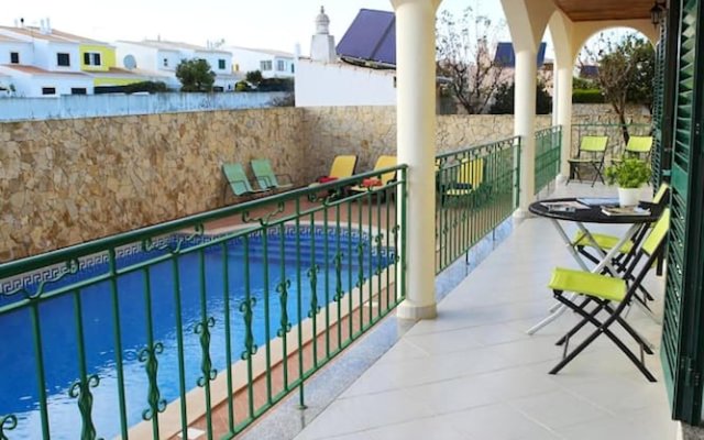 House with 4 Bedrooms in Lagos, with Private Pool, Enclosed Garden And Wifi - 800 M From the Beach