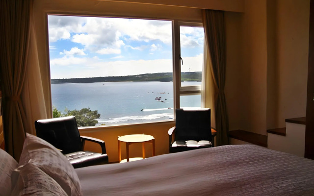 Just Hi Seaview B&B