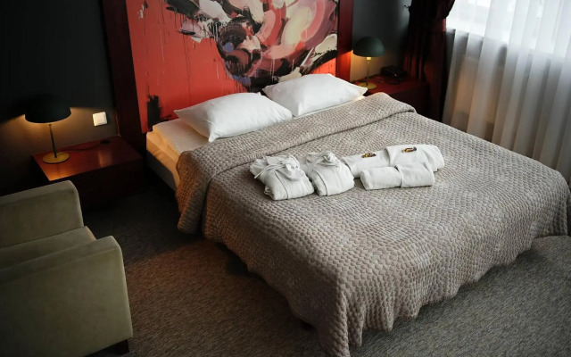 Navalis Hotel