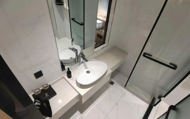 Four seasons yunshang Hotel (Xi'an Shaanqi Nanmen store)