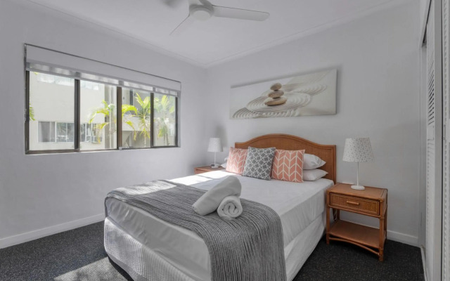 Tropical Reef Apartments