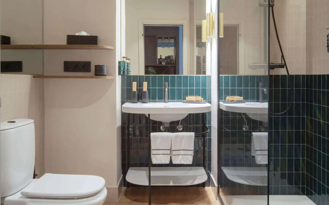 Отель Melia Milano