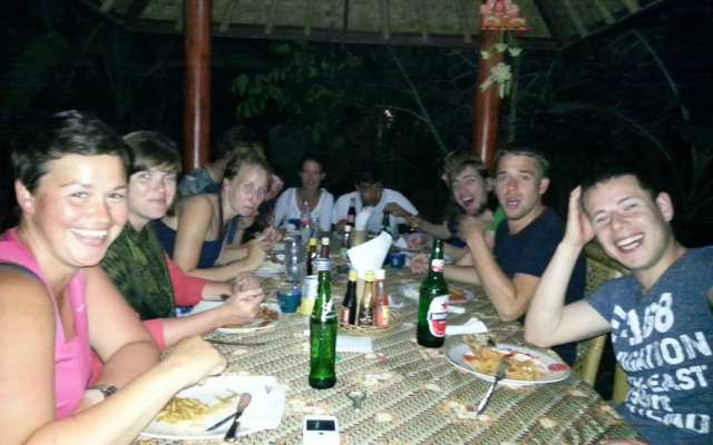 Khrisna Hs and Cottages