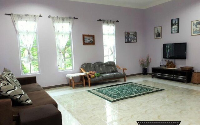 Kapal Terbang Guest House