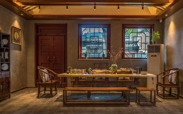 Beijing 161 Beihai Courtyard Hotel