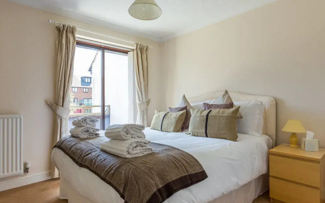 Quay Holidays - Harbourside Park