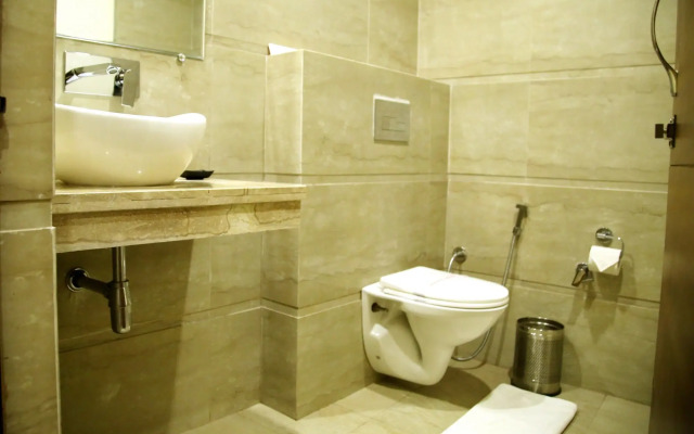 Sallow Royal Suites