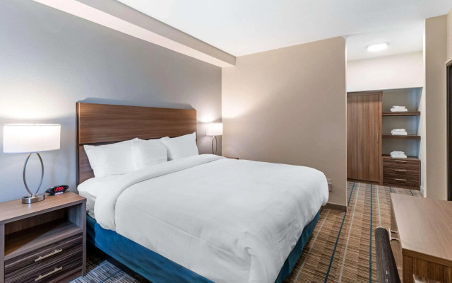MainStay Suites Denver International Airport