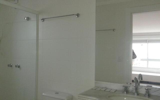 Apartamento com Vista Oceânica