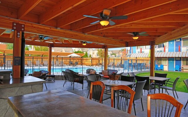 Bowmont Motel