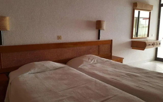 Albufeira, One Step to the Beach