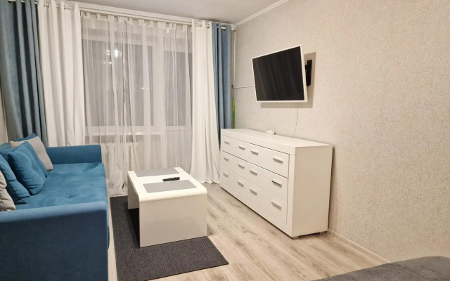 Apartment Alisa39 on Chernyakhovsky street 16