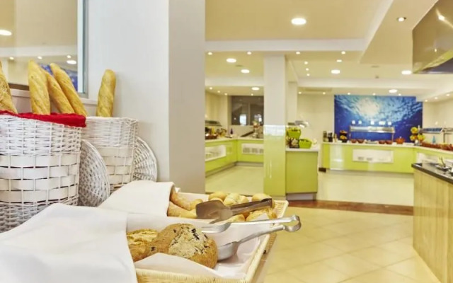 Universal Villa Marquesa